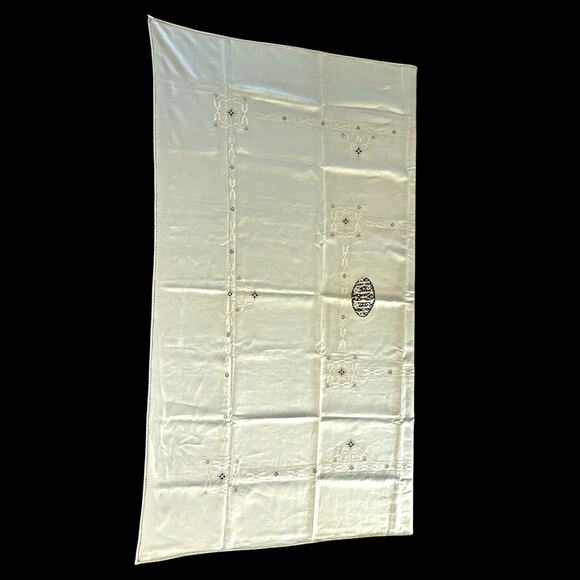 Fine Italian Vintage Linen Tablecloth with 12 Napkins Whitework Monogram Set - Picture 4 of 11